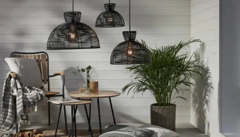 Jaką moc żarówek do lamp ogrodowych wybrać, by uniknąć błędów?